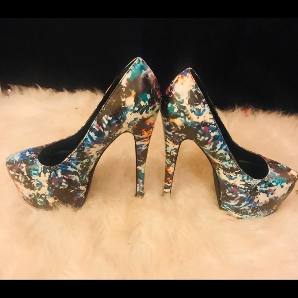 Steve Madden Platform Stiletto Heels. 7. EUC